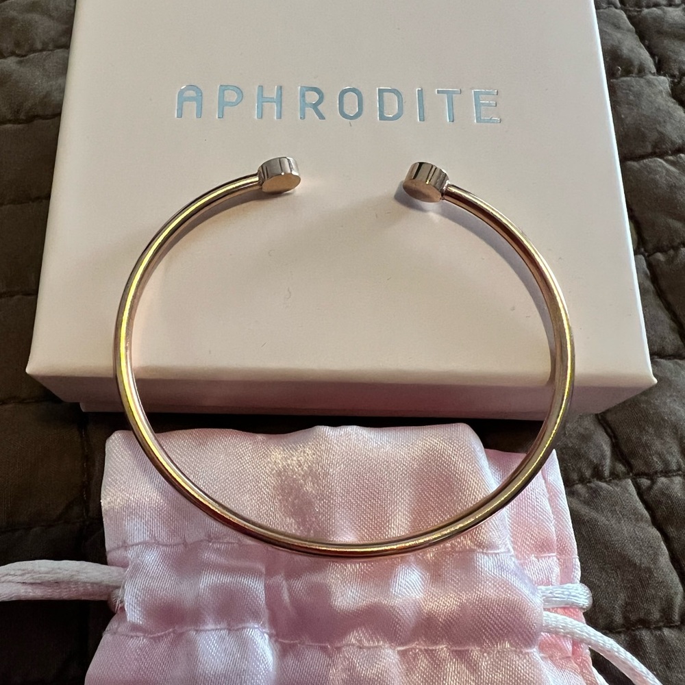 Never worn Aphrodite cuff bracelet
